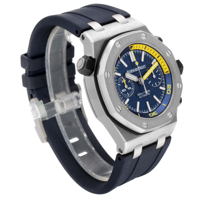 Premium super clone Audemars Piguet Audemars Piguet Royal Oak Offshore Diver 26703ST.OO.A027CA.01 42mm luxury replica watch available in Dubai UAE