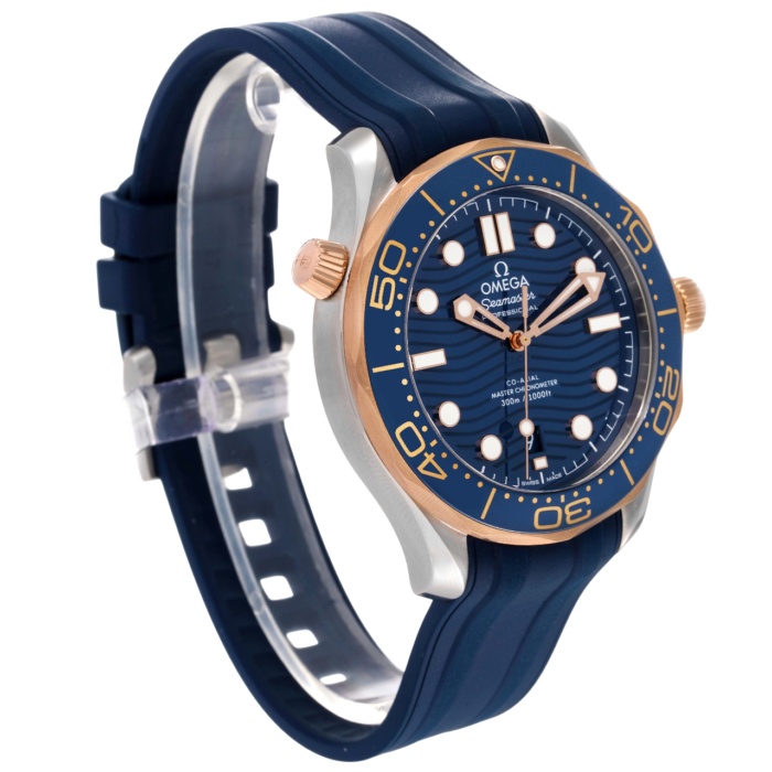 Premium super clone Omega Seamaster Diver 300M 210.22.42.20.03.002 42mm luxury replica watch available in Dubai UAE