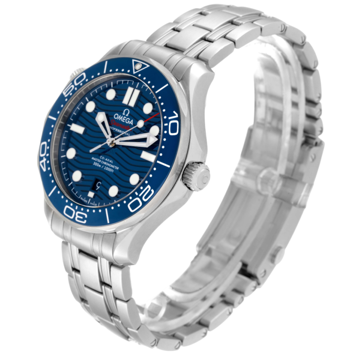 Premium super clone Omega Seamaster Diver 300M 210.30.42.20.03.001 42mm luxury replica watch available in Dubai UAE