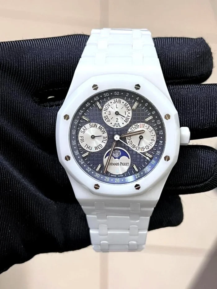 Audemars Piguet moon Full white 1:1 super clone watch - Image 3